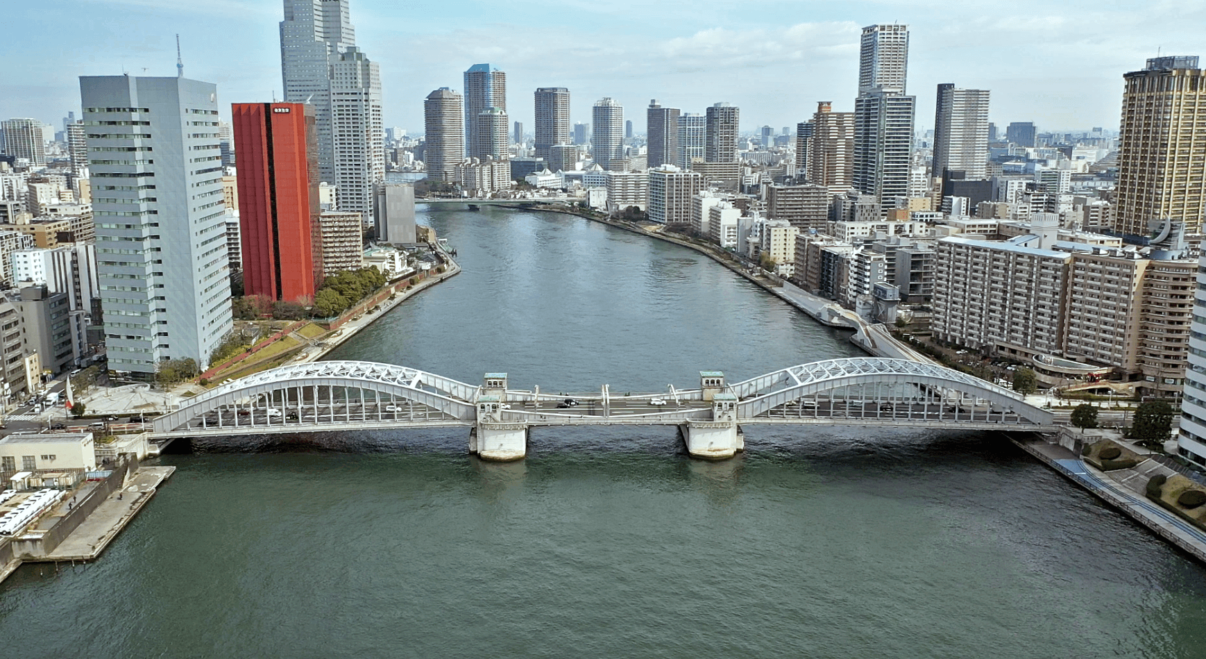 新美の巨人たち 勝鬨橋 のドローン撮影を担当しました 空撮はドローン東京